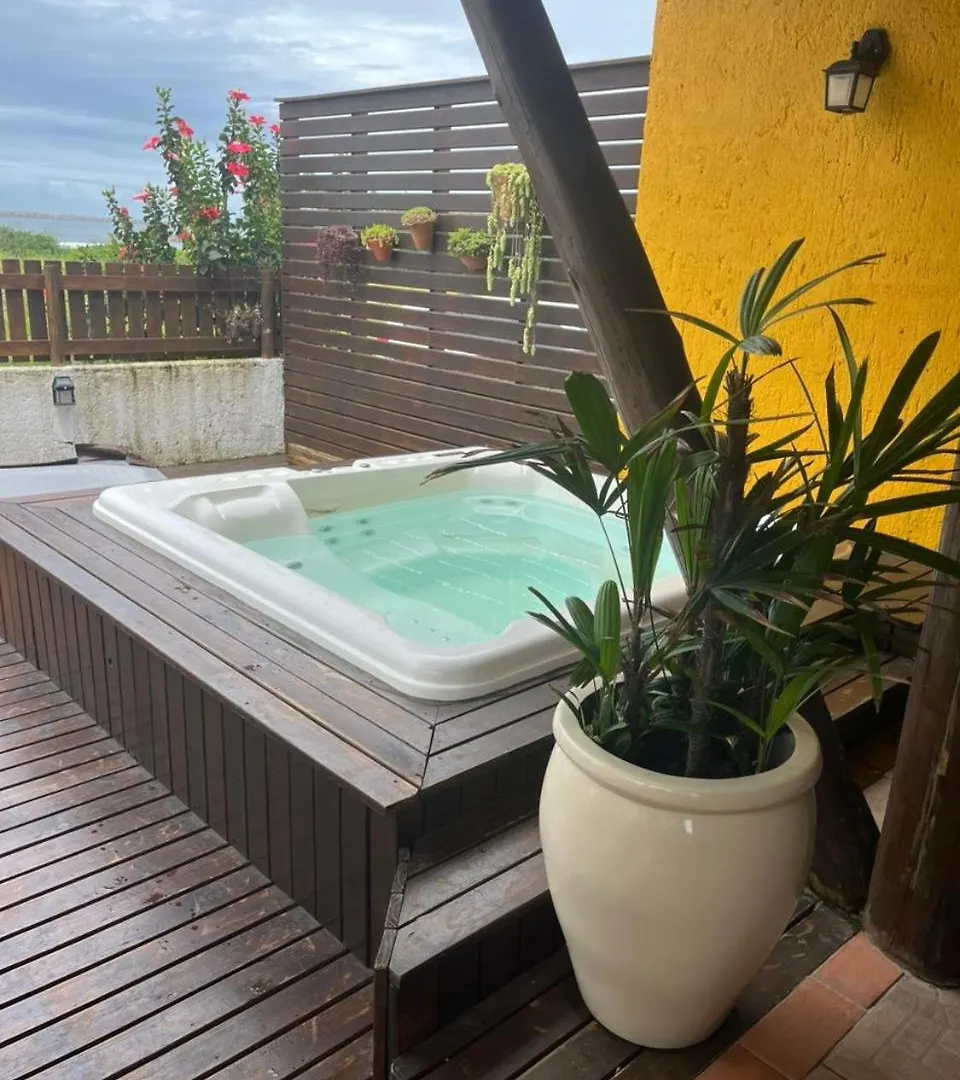 Villa Casa Amarela Do Porto Imbituba  0*, Imbituba (Santa Catarina) Brasil